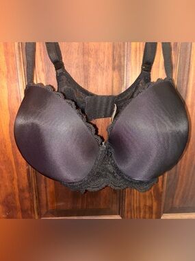 Victoria's Secret Black Lace Underwire Bra